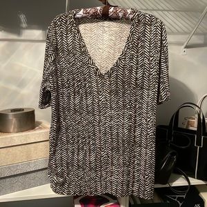 NWT Banana Republic Malibu tee